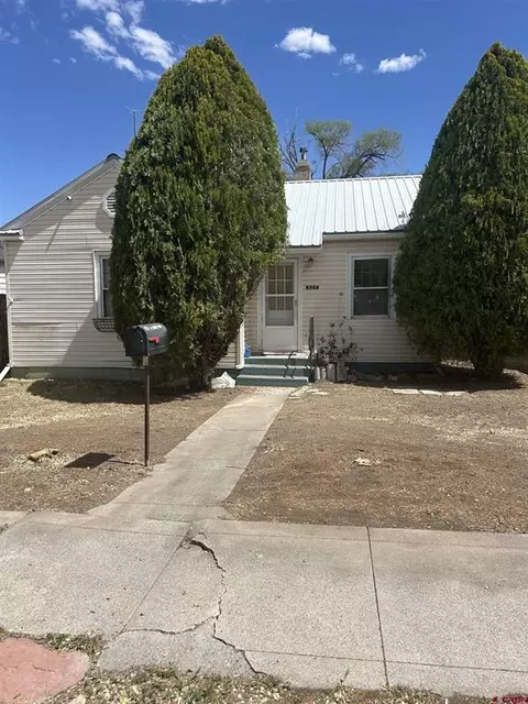 524 N Mesa Ave, Montrose, CO 81401