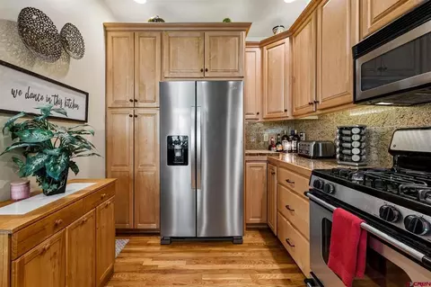 Kitchen - 34 El Diente Dr, Durango, CO 81301 photo 3 of 6