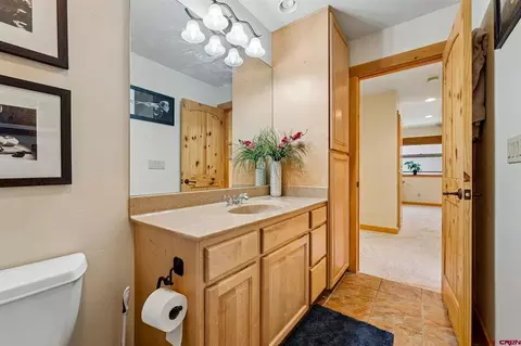 Bath - 34 El Diente Dr, Durango, CO 81301 photo 6 of 10