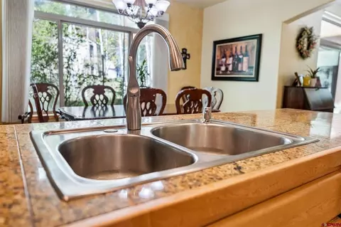 Kitchen - 34 El Diente Dr, Durango, CO 81301 photo 5 of 6