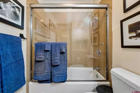 Bath - 34 El Diente Dr, Durango, CO 81301 photo 7 of 10