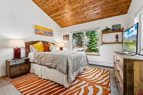 Bedroom - 20 Creekside Dr, Durango, CO 81301 photo 4 of 4