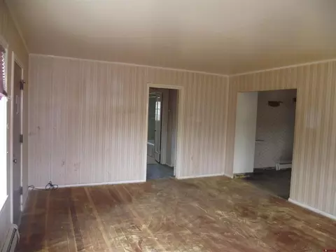 Living - 1081 E 13th St, Delta, CO 81416 photo 4 of 6