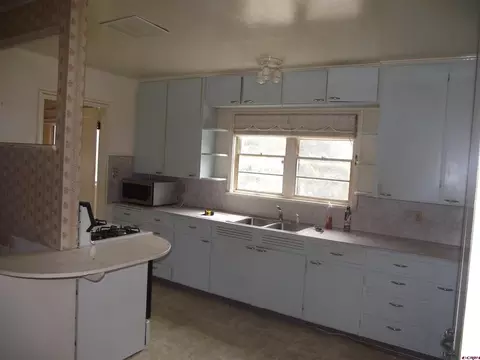 Kitchen - 1081 E 13th St, Delta, CO 81416 photo 2 of 2