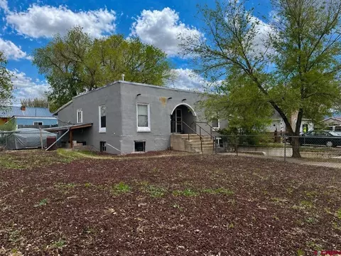 204 S Chestnut St, Cortez, CO 81321