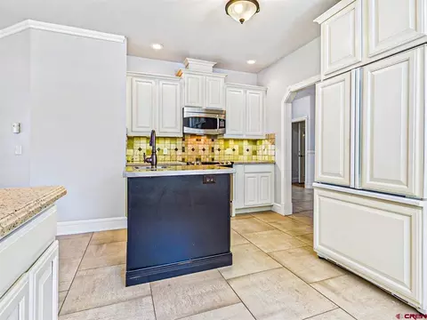 Kitchen - 16331 2550 Rd, Cedaredge, CO 81413 photo 4 of 4