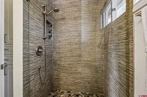 Bath - 160 Brice Pl, Durango, CO 81303 photo 3 of 7
