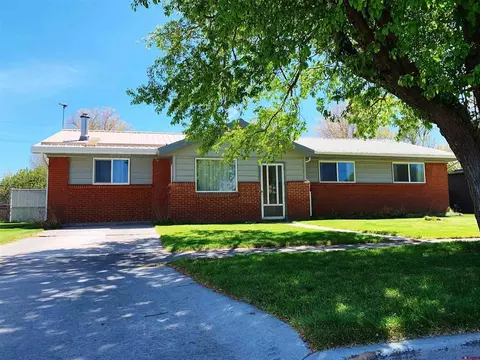 204 Thirteenth St, Alamosa, CO 81101