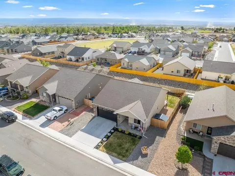 1437 Weminuche Ave, Montrose, CO 81401