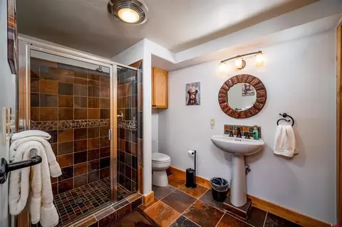 Bath - 73 S Tamarron Dr #823/824/825, Durango, CO 81301 photo 3 of 7