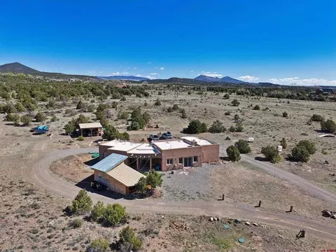 27 Chapel Hill Ct, South Fork, CO 81154