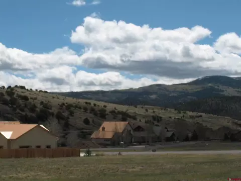28 Greenside Ct, South Fork, CO 81154