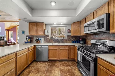 Kitchen - 89 Hermosa View Dr, Durango, CO 81301 photo 2 of 5