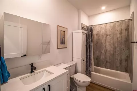 Bath - 240 Manzano Cir, Ignacio, CO 81137 photo 1 of 2