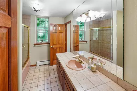 Bath - 496 Horse Thief Ln, Durango, CO 81301 photo 4 of 4