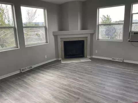 Living - 428 County Road 314, Ignacio, CO 81137 photo 4 of 5
