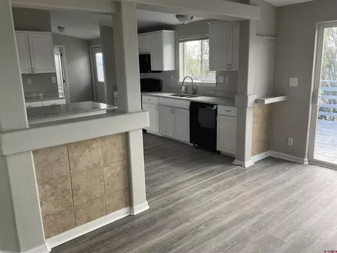 Kitchen - 428 County Road 314, Ignacio, CO 81137 photo 3 of 4