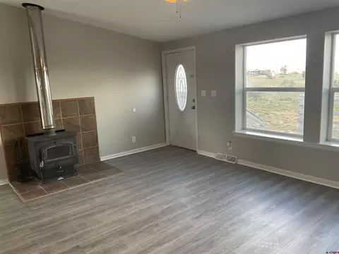 Living - 428 County Road 314, Ignacio, CO 81137 photo 2 of 5