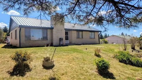 223 W 8th St, Dove Creek, CO 81324