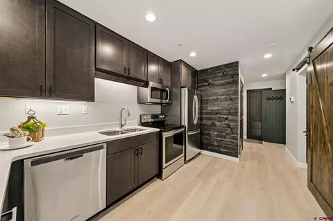 Kitchen - 365 S Tamarron Dr #770, Durango, CO 81301 photo 3 of 4