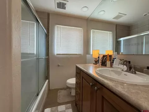 Bath - 915 NW Cedar Ave, Cedaredge, CO 81413 photo 1 of 2