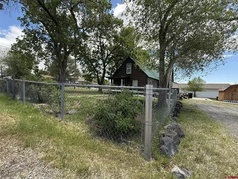 Exterior - 915 NW Cedar Ave, Cedaredge, CO 81413 photo 6 of 8
