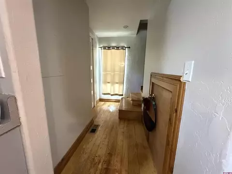 Entry Way - 915 NW Cedar Ave, Cedaredge, CO 81413 photo 1 of 3