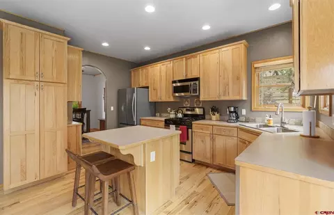 Kitchen - 434 Jenkins Ranch Rd, Durango, CO 81301 photo 3 of 5