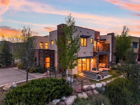 239 Rock Point Dr #B, Durango, CO 81301