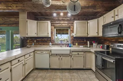 Kitchen - 1215 County Road 216, Durango, CO 81303 photo 2 of 3