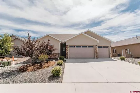 1424 Owl Creek Ave, Montrose, CO 81401
