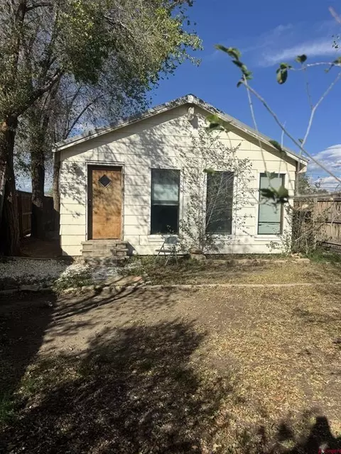 1123 N Cascade Ave #A, Montrose, CO 81401