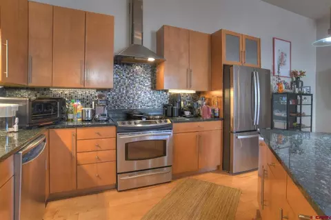 Kitchen - 555 Rivergate Ln #B1-121, Durango, CO 81301 photo 1 of 3