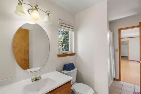 Bath - 37 Verde Ln, Durango, CO 81301 photo 4 of 5