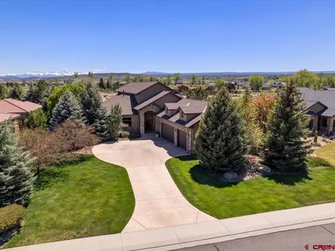 816 Courthouse Peak Ln, Montrose, CO 81403