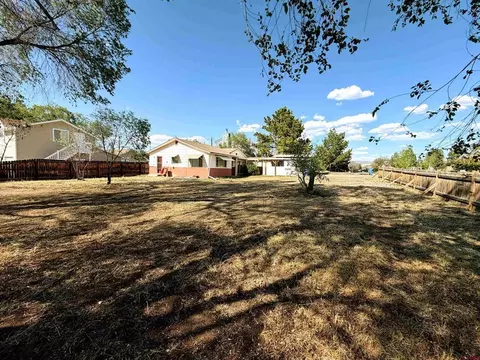 801 S 7th St, Montrose, CO 81401