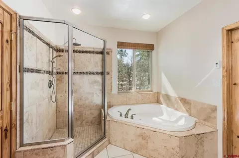 Bath - 554 Oak Dr, Durango, CO 81301 photo 1 of 4