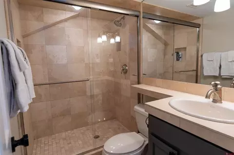 Bath - 12 Snowmass Rd #414, Crested Butte, CO 81225 photo 3 of 3