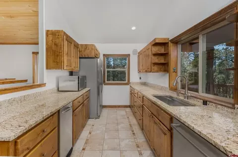 Kitchen - 1483 Los Ranchitos Dr, Durango, CO 81301 photo 2 of 5