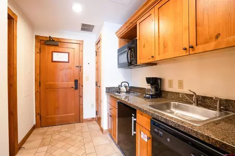 Kitchen - 620 Gothic Rd #403, Crested Butte, CO 81225 photo 1 of 2