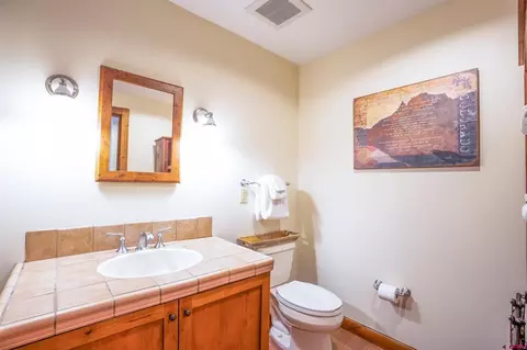 Bath - 620 Gothic Rd #403, Crested Butte, CO 81225 photo 1 of 1