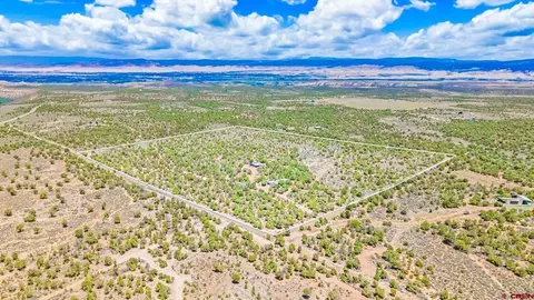 61020 Tres Coyote Trl, Montrose, CO 81403