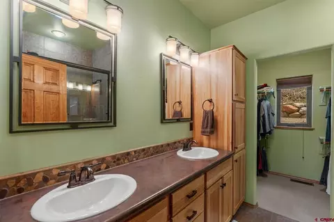 Bath - 576 High Trails Dr, Durango, CO 81301 photo 2 of 3