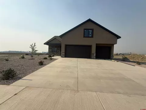 3523 Apple Grove St, Montrose, CO 81401