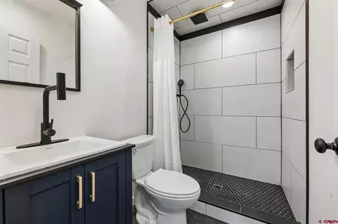 Bath - 225 Prospect Dr, Durango, CO 81303 photo 3 of 5