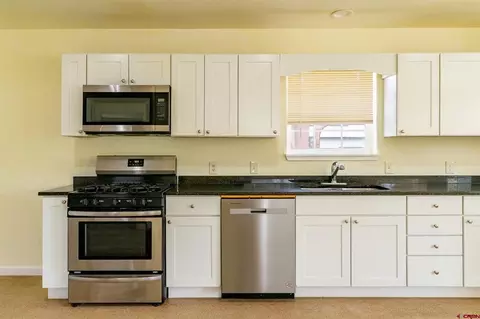 Kitchen - 100 Browning, Ignacio, CO 81137 photo 2 of 4