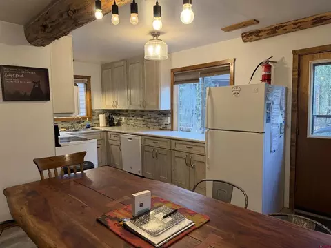 Kitchen - 506 River St, Pitkin, CO 81241 photo 3 of 3