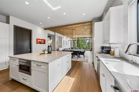 Kitchen - 136 Outlaw Dr #1B, Durango, CO 81301 photo 4 of 5