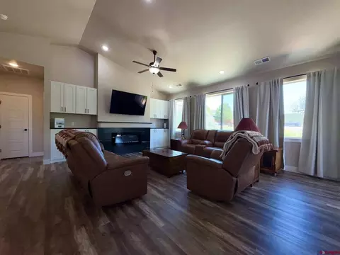Living - 545 SE Stonebridge Dr, Cedaredge, CO 81413 photo 1 of 2