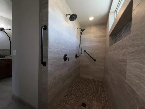 Bath - 545 SE Stonebridge Dr, Cedaredge, CO 81413 photo 1 of 4